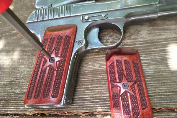 Wood grips for TOKAREV TT-33 pistols